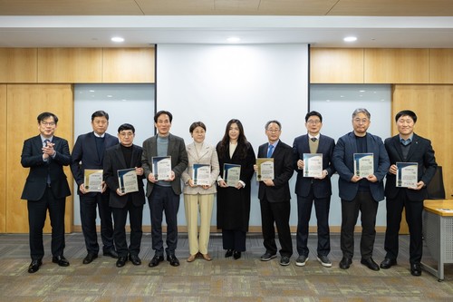 2024년 포스코 CP우수기업 인증패 수여